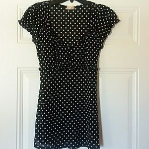 A' gaci. Adorable top.